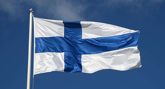 Φινλανδία: Η ΕΕ οφείλει να επιταχύνει την από κοινού προμήθεια πυρομαχικών στην Ουκρανία